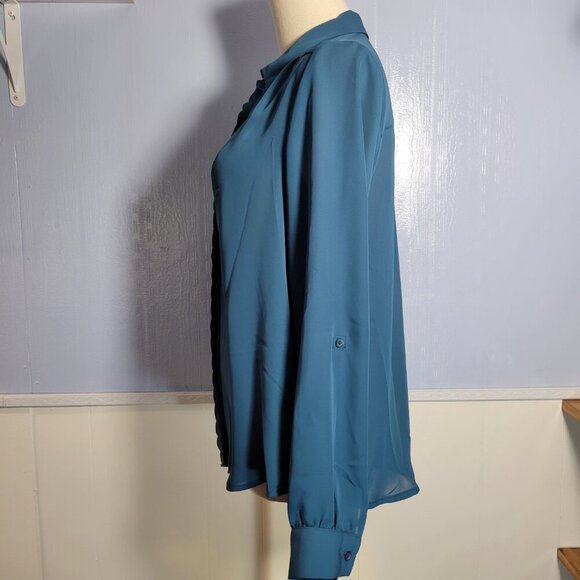 Elle Small Teal Longsleeve Scalloped Trim Dressy Hidden Button Up Blouse - Picture 8 of 11
